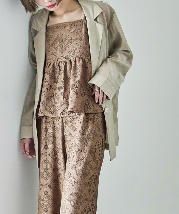 {"color":"\u30d9\u30fc\u30b8\u30e5","info":"model\uff1aH158cm size\uff1aM"}