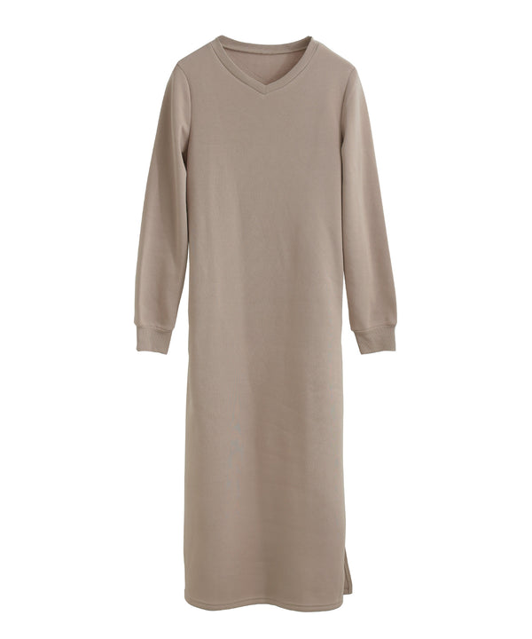 {"color":"\u30b0\u30ec\u30fc\u30b8\u30e5","info":"model\uff1aH158cm size\uff1aM"}