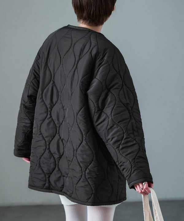 {"color":"\u30d6\u30e9\u30c3\u30af","info":""}