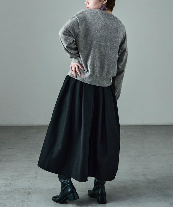 {"color":"\u6762\u30b0\u30ec\u30fc","info":"model\uff1aH158cm size\uff1aM"}