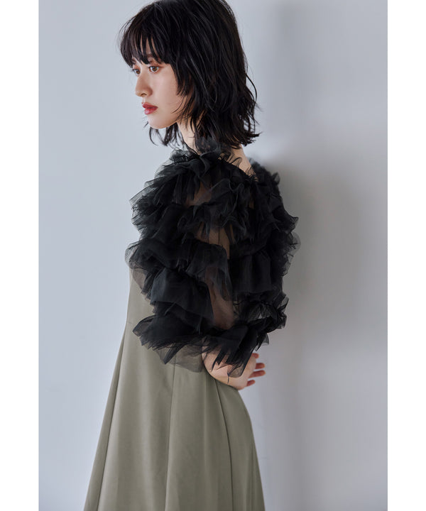 {"color":"\u30d6\u30e9\u30c3\u30af","info":"model\uff1aH166cm size\uff1aM"}