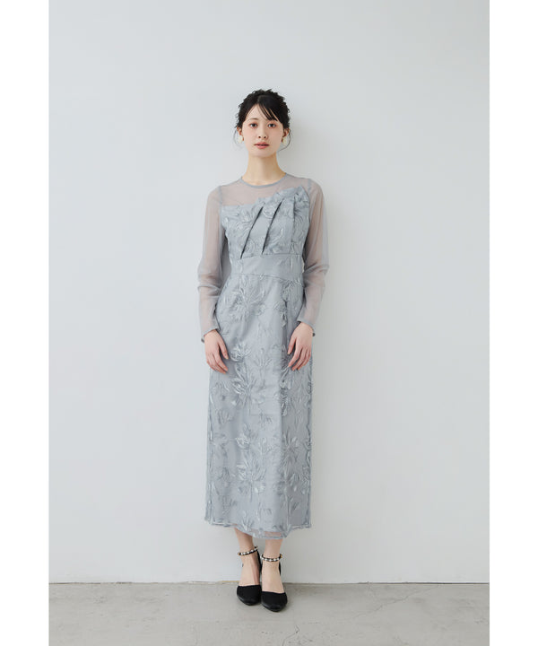 {"color":"\u30d6\u30eb\u30fc\u30b0\u30ec\u30fc","info":"model\uff1aH166cm size\uff1aM"}