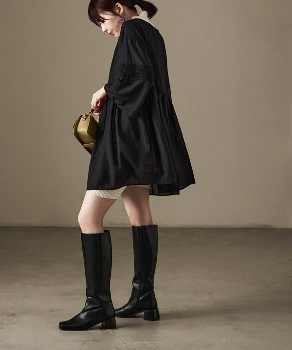 {"color":"\u30d6\u30e9\u30c3\u30af","info":"model\uff1aH158cm size\uff1aM"}