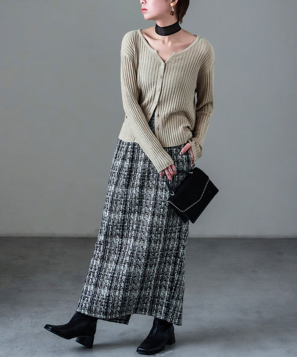 {"color":"\u30d9\u30fc\u30b8\u30e5","info":"model\uff1aH158cm size\uff1aF"}