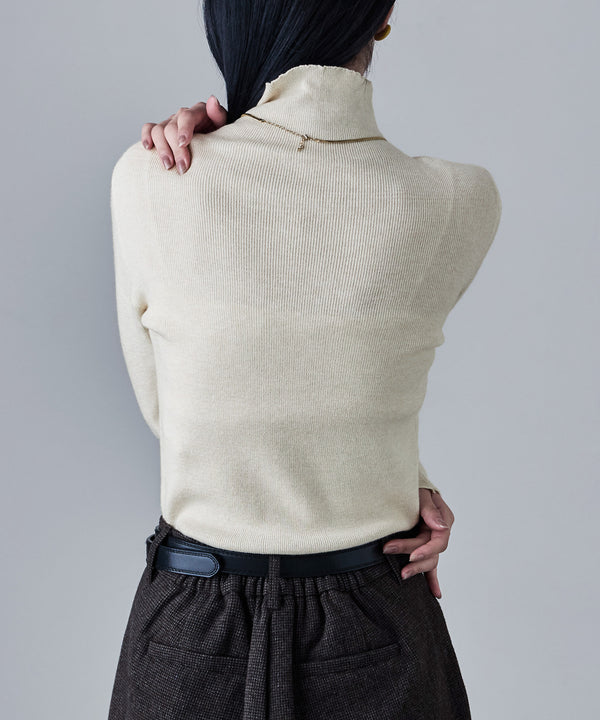 {"color":"\u30a2\u30a4\u30dc\u30ea\u30fc","info":"model\uff1aH163cm size\uff1aF"}