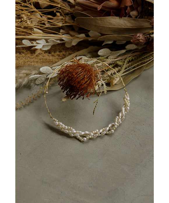 {"color":"\u30b4\u30fc\u30eb\u30c9","info":""}