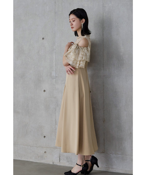 {"color":"\u30d9\u30fc\u30b8\u30e5","info":"model\uff1aH166cm size\uff1aM"}