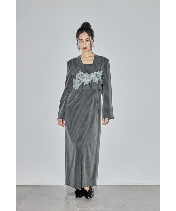 {"color":"\u30b0\u30ec\u30fc","info":"model\uff1aH165cm size\uff1aM"}