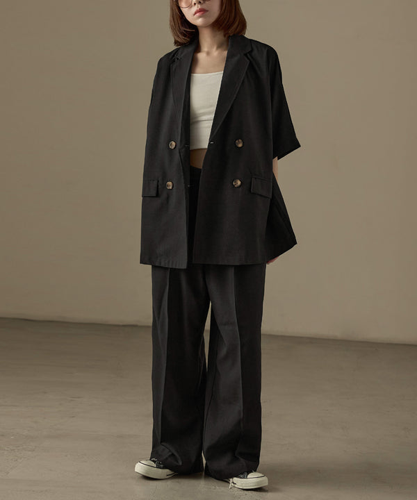 {"color":"\u30d6\u30e9\u30c3\u30af","info":"model\uff1aH158cm size\uff1aM"}