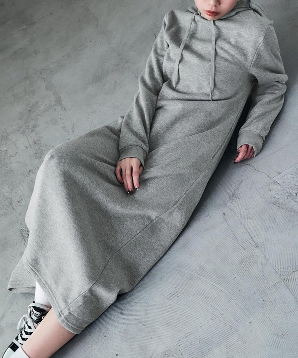 {"color":"\u30b0\u30ec\u30fc","info":"model\uff1aH158cm size\uff1aM"}