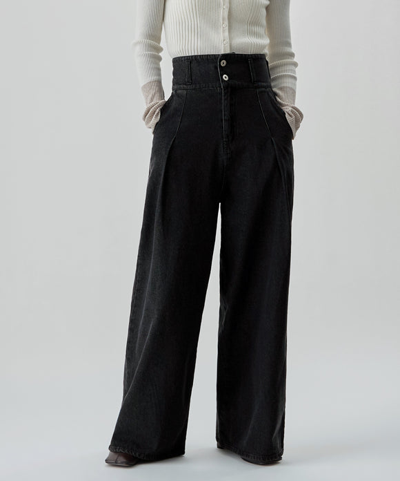 {"color":"\u30d6\u30e9\u30c3\u30af","info":"model\uff1aH166cm size\uff1aM"}