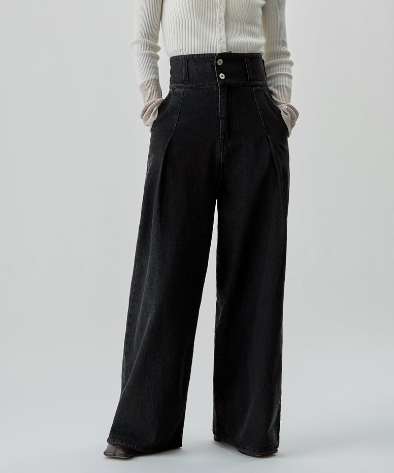 {"color":"\u30d6\u30e9\u30c3\u30af","info":"model\uff1aH166cm size\uff1aM"}