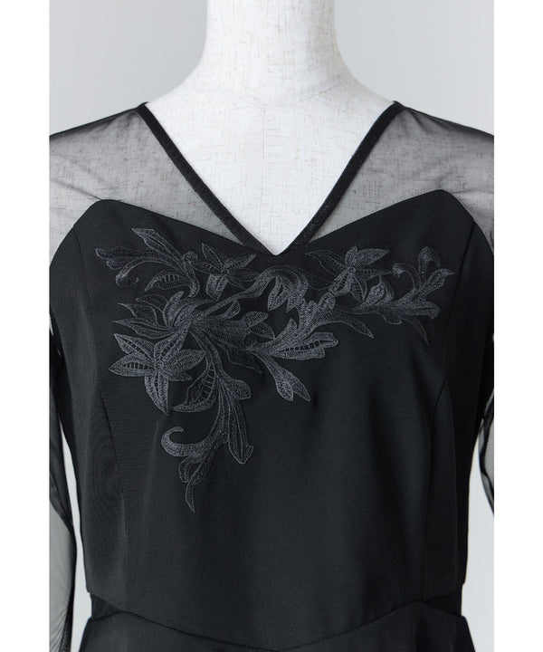 {"color":"","info":""}