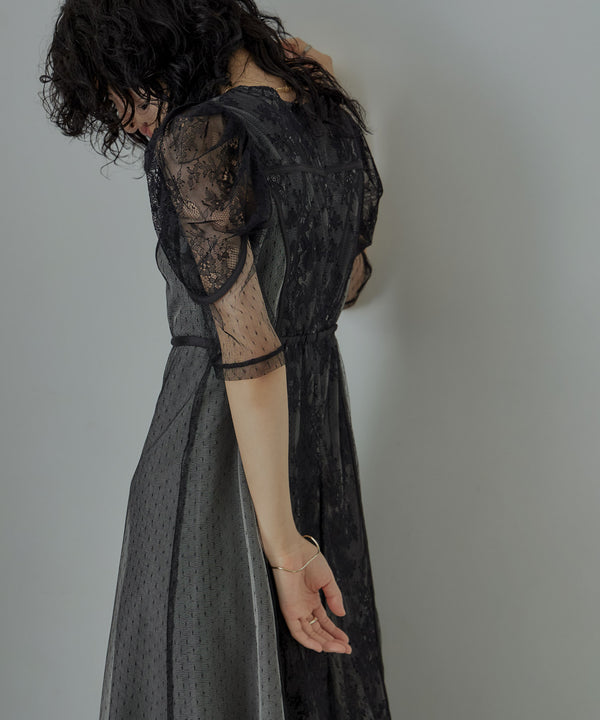 {"color":"\u30d6\u30e9\u30c3\u30af","info":"model\uff1aH167cm size\uff1aM"}