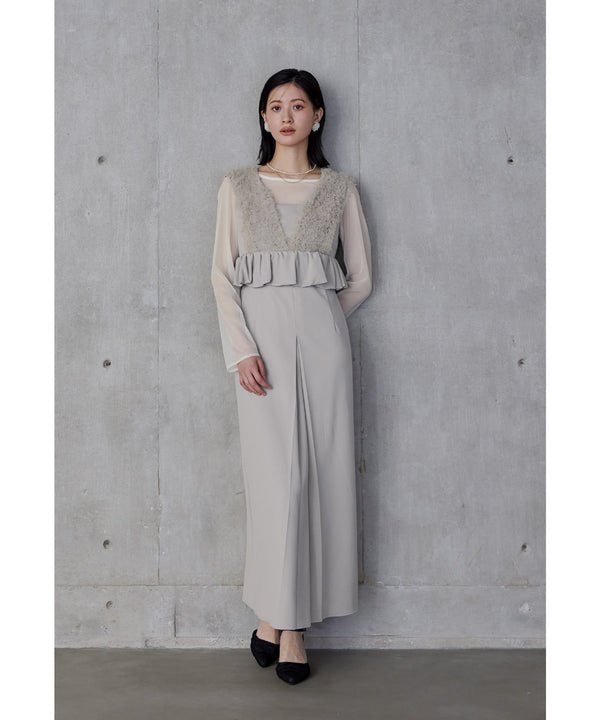 {"color":"\u30b0\u30ec\u30fc\u30b8\u30e5","info":"model\uff1aH166cm size\uff1aM"}