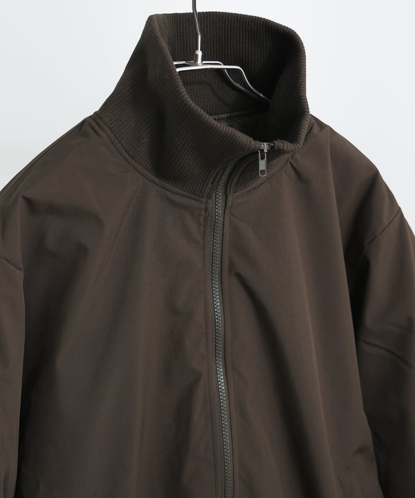 {"color":"","info":""}