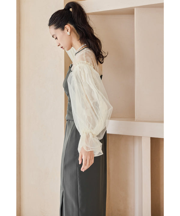{"color":"\u30b9\u30e2\u30fc\u30af\u30d6\u30e9\u30a6\u30f3","info":"model\uff1aH165cm size\uff1aM"}
