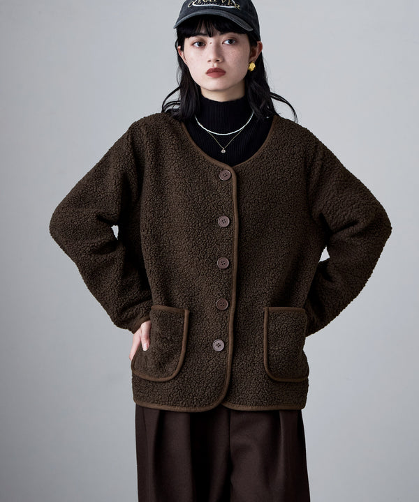 {"color":"\u30d6\u30e9\u30a6\u30f3","info":"model\uff1aH163cm size\uff1aM-L"}