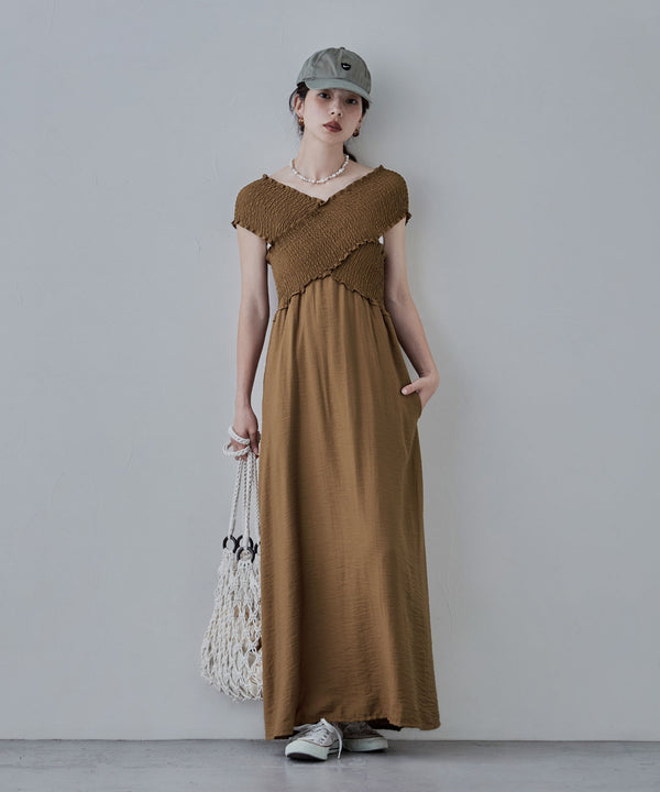 {"color":"\u30d6\u30e9\u30a6\u30f3","info":"model\uff1aH166cm size\uff1aF"}