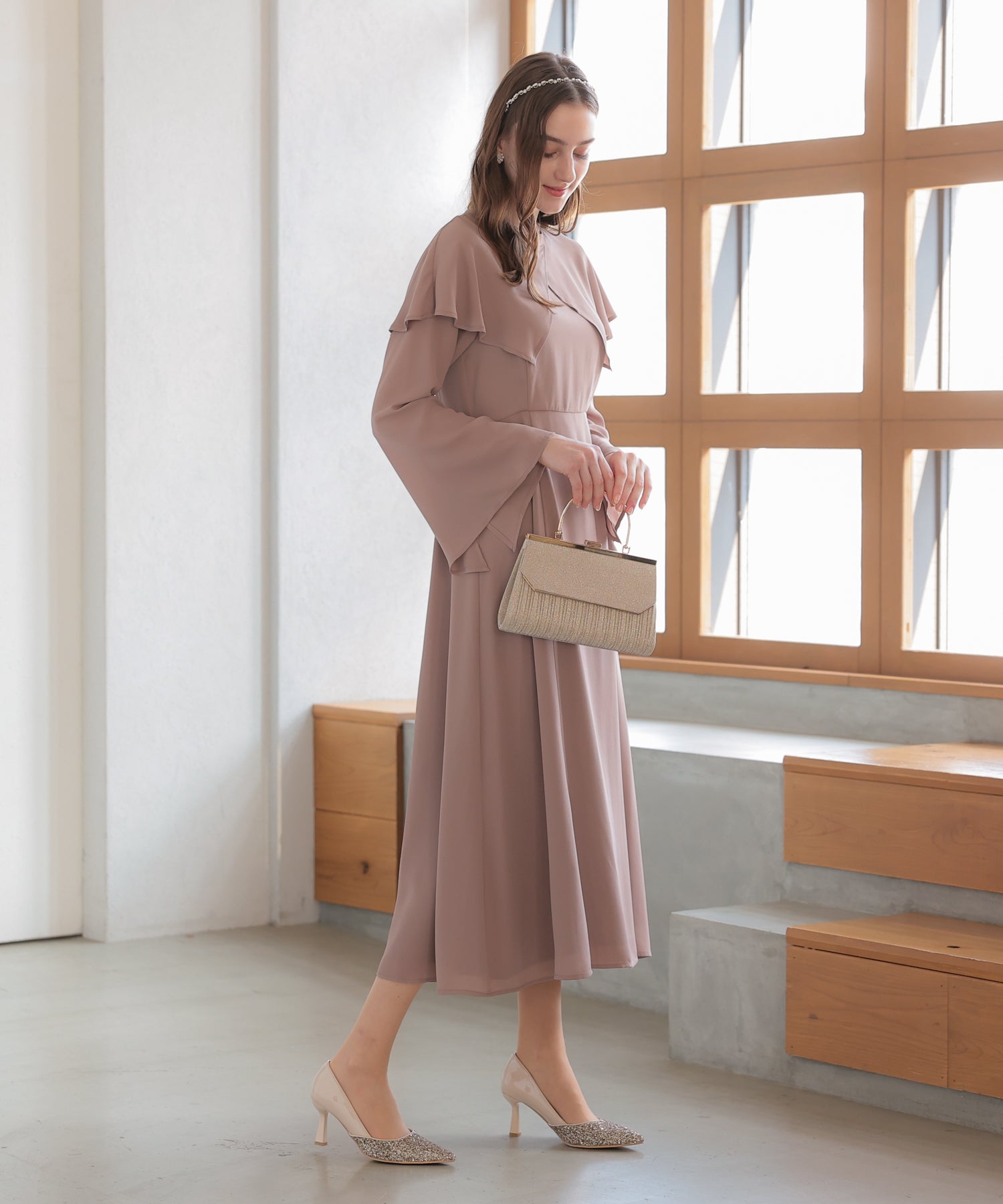 ケープ襟ワンピースドレス 結婚式 ワンピース パーティードレス