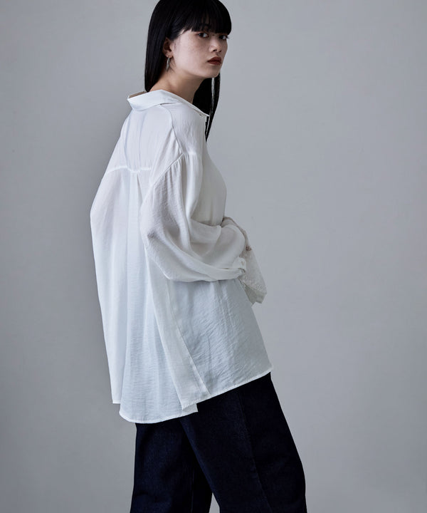 {"color":"\u30aa\u30d5\u30db\u30ef\u30a4\u30c8","info":"model\uff1aH163cm size\uff1aF"}