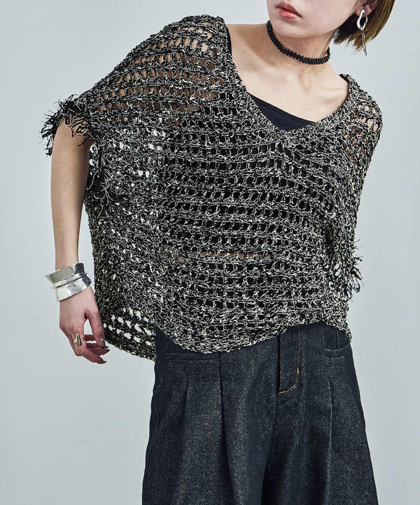 {"color":"\u30d6\u30e9\u30c3\u30af","info":"model\uff1aH158cm size\uff1aM"}