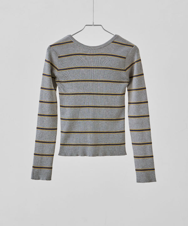 {"color":"\u30b0\u30ec\u30fc","info":""}