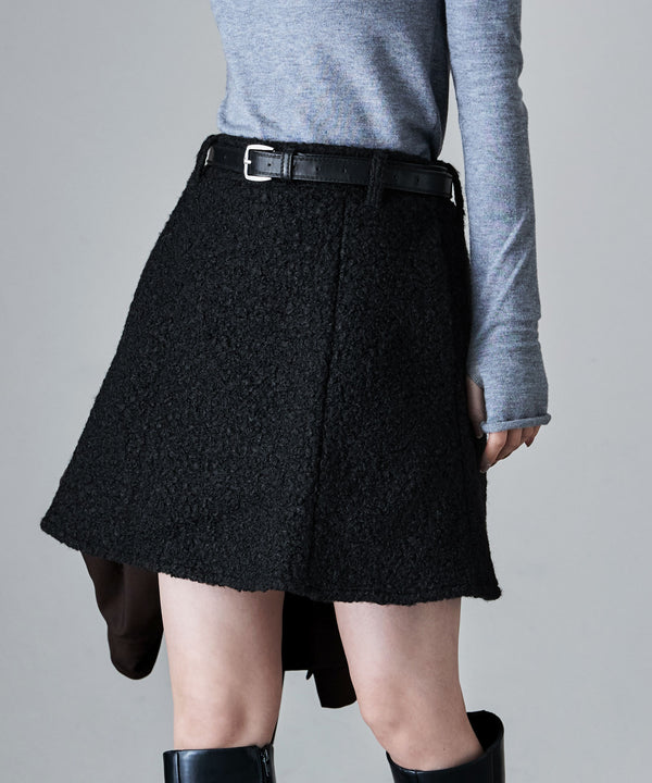 {"color":"\u30d6\u30e9\u30c3\u30af","info":"model\uff1aH163cm size\uff1aF"}