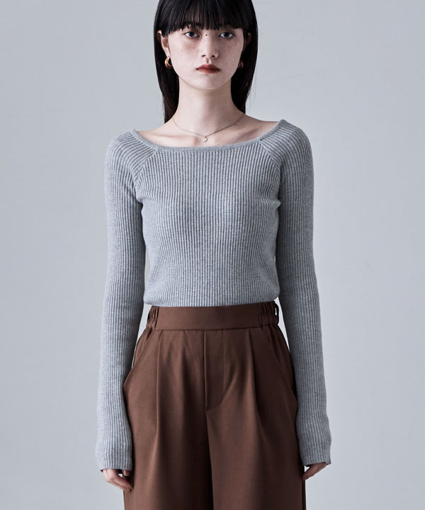 {"color":"\u6762\u30b0\u30ec\u30fc","info":"model\uff1aH163cm size\uff1aM"}