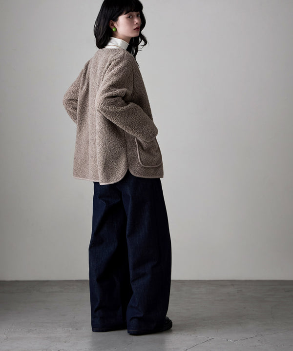 {"color":"\u30e2\u30ab","info":"model\uff1aH163cm size\uff1aM-L"}