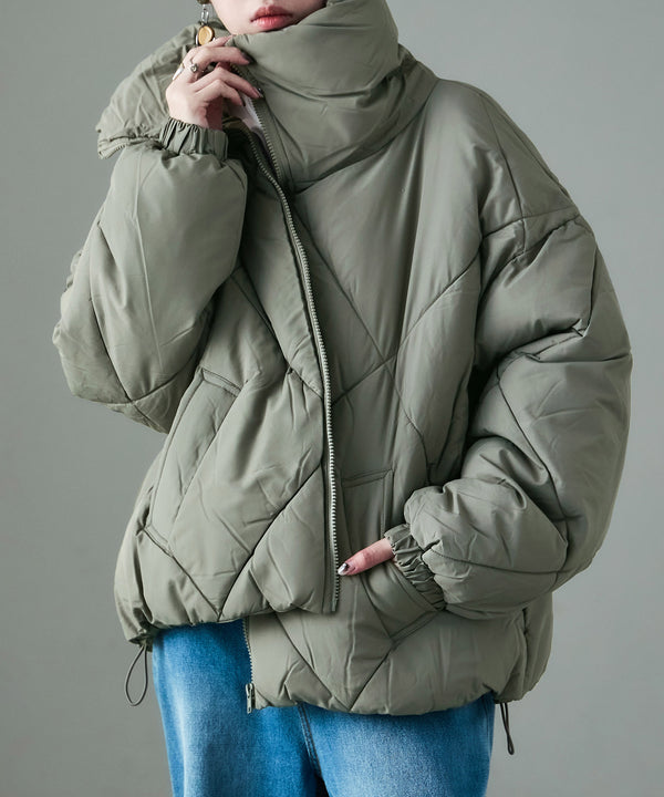 {"color":"\u30ab\u30fc\u30ad","info":"model\uff1aH158cm size\uff1aM"}