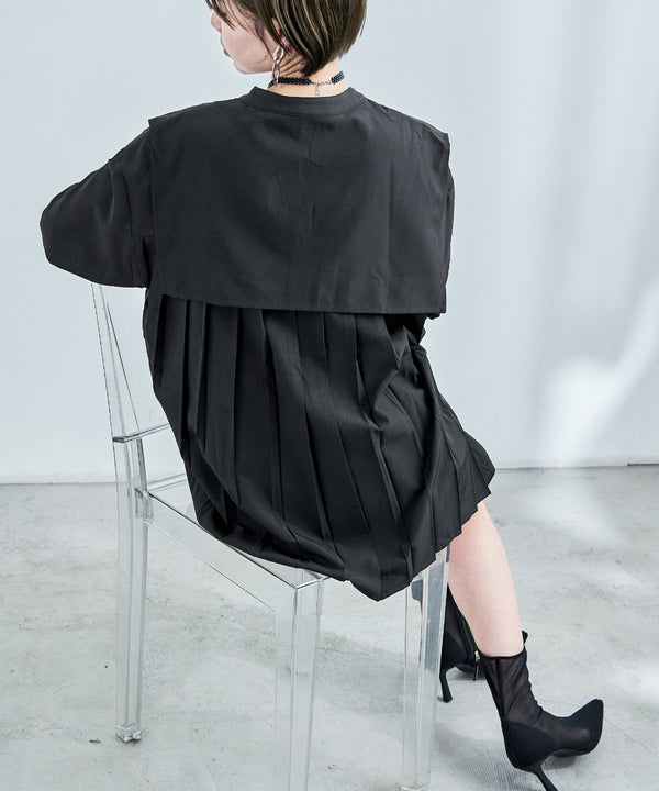 {"color":"\u30d6\u30e9\u30c3\u30af","info":""}