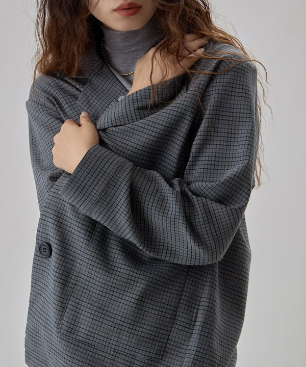 {"color":"\u30b0\u30ec\u30fc","info":"model\uff1aH166cm size\uff1aM"}