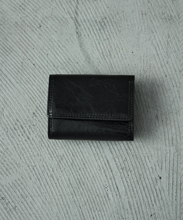 {"color":"\u30d6\u30e9\u30c3\u30af","info":"model\uff1aH158cm size\uff1aF"}