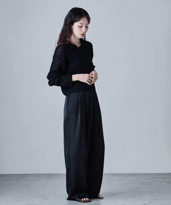 {"color":"\u30d6\u30e9\u30c3\u30af","info":"model\uff1aH166cm size\uff1aF"}
