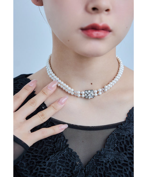 {"color":"\u30b7\u30eb\u30d0\u30fc","info":""}