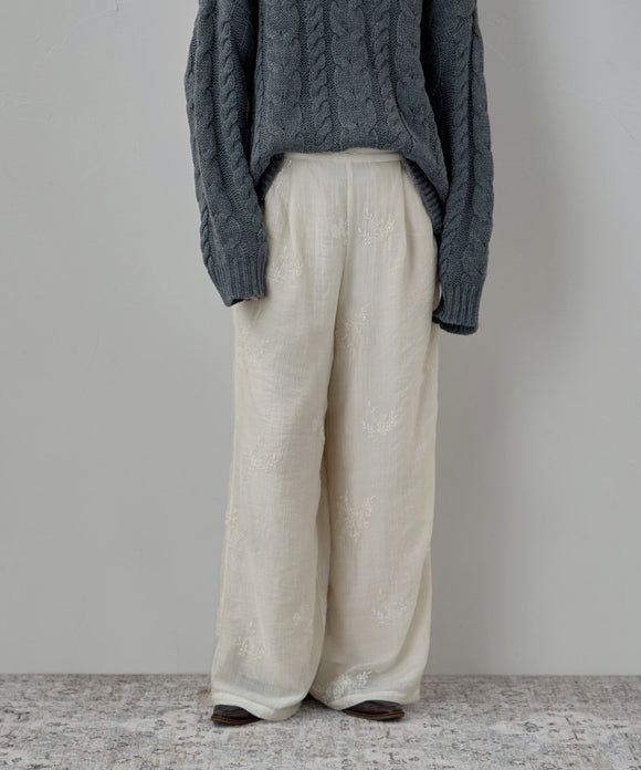 {"color":"\u30a2\u30a4\u30dc\u30ea\u30fc","info":"model\uff1aH166cm size\uff1aM"}