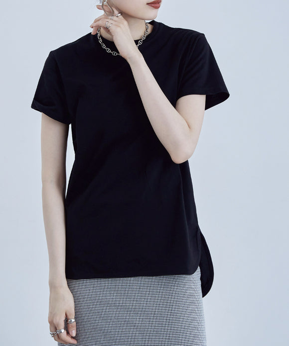 {"color":"\u30d6\u30e9\u30c3\u30af","info":"model\uff1aH170cm size\uff1aM"}