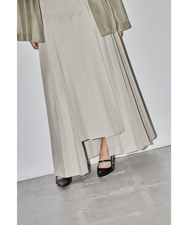 {"color":"\u30d9\u30fc\u30b8\u30e5","info":"model\uff1aH165cm size\uff1aM"}