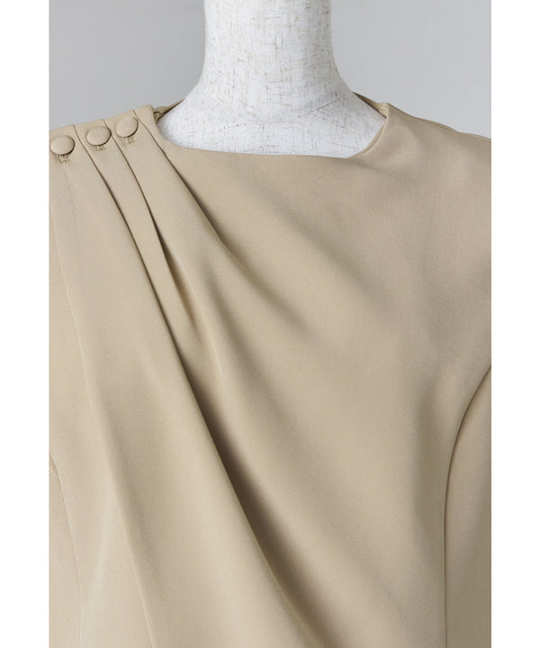 {"color":"","info":""}