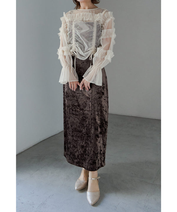 {"color":"\u30d9\u30fc\u30b8\u30e5","info":""}