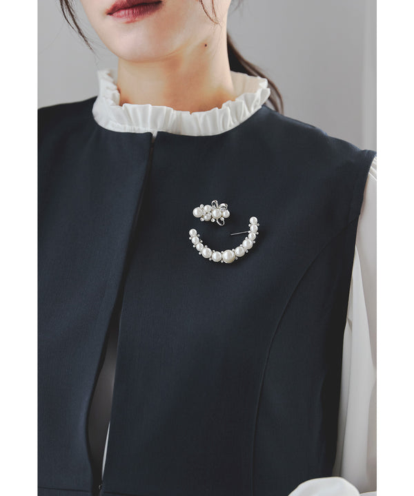 {"color":"\u30b7\u30eb\u30d0\u30fc","info":""}