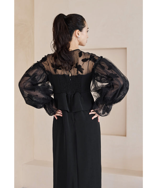 {"color":"\u30d6\u30e9\u30c3\u30af","info":"model\uff1aH165cm size\uff1aM"}