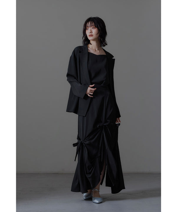 {"color":"\u30d6\u30e9\u30c3\u30af","info":"model\uff1aH166cm size\uff1aM"}