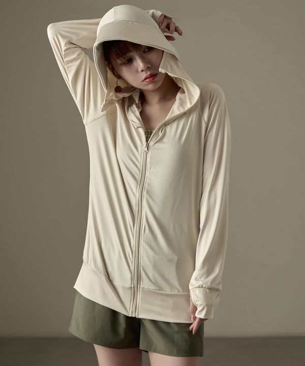 {"color":"\u30d9\u30fc\u30b8\u30e5","info":"model\uff1aH158cm size\uff1aM"}