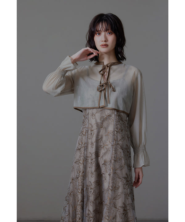 {"color":"\u30d6\u30e9\u30a6\u30f3","info":"model\uff1aH166cm size\uff1aM"}