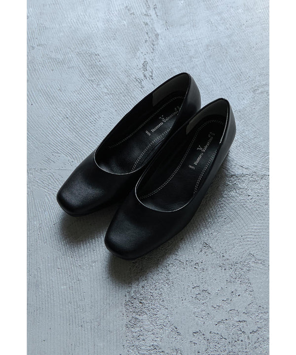 {"color":"\u30d6\u30e9\u30c3\u30af","info":""}