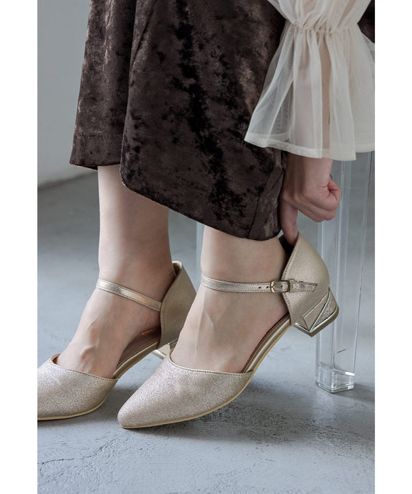 {"color":"\u30d9\u30fc\u30b8\u30e5","info":""}