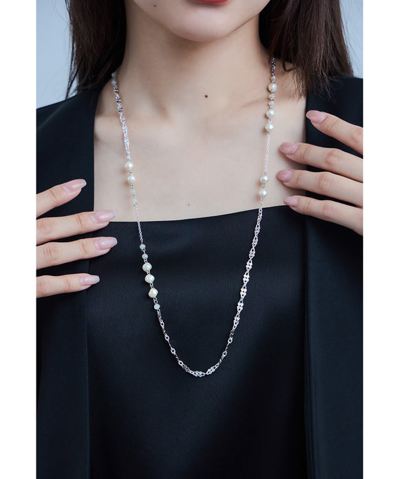 {"color":"\u30a2\u30f3\u30c6\u30a3\u30fc\u30af\u30b7\u30eb\u30d0\u30fc","info":""}