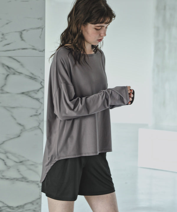 {"color":"\u30e2\u30ab\u00d7\u30d6\u30e9\u30c3\u30af","info":"model\uff1aH166cm size\uff1aM-L"}